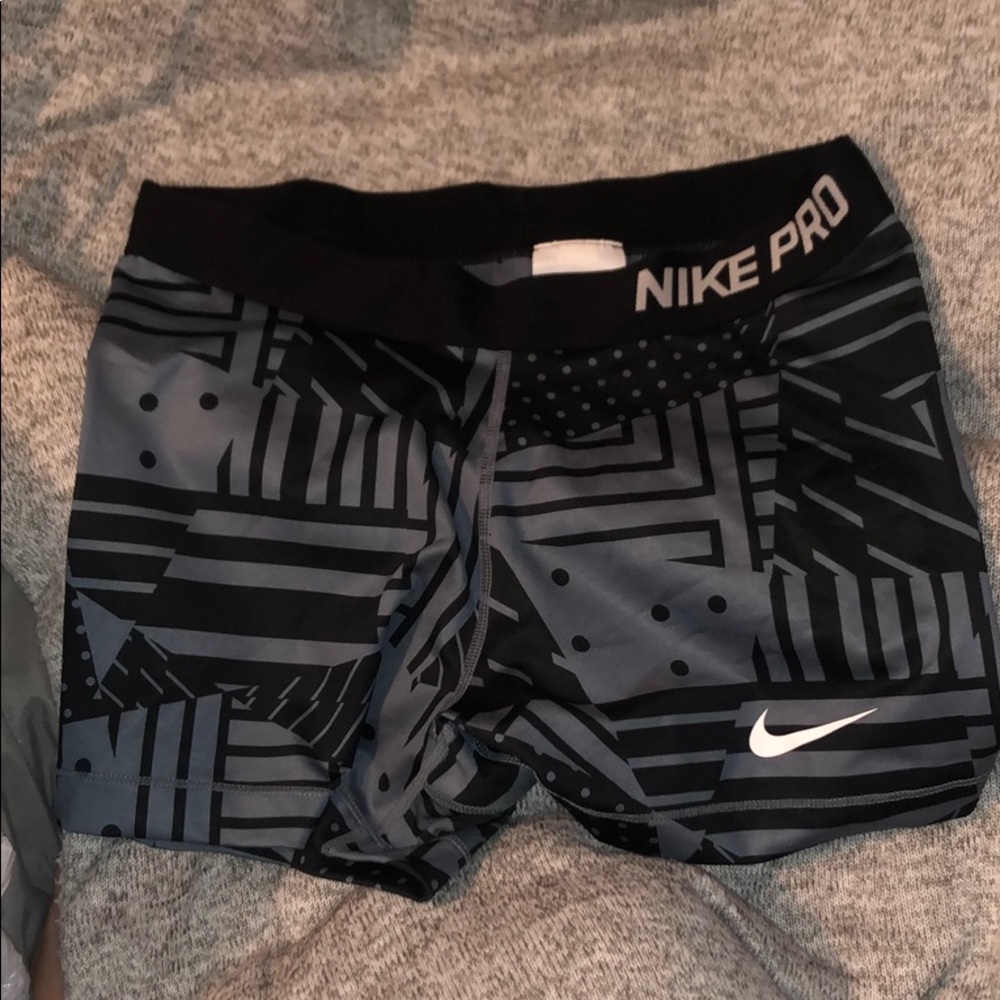 nike pro shorts spandex